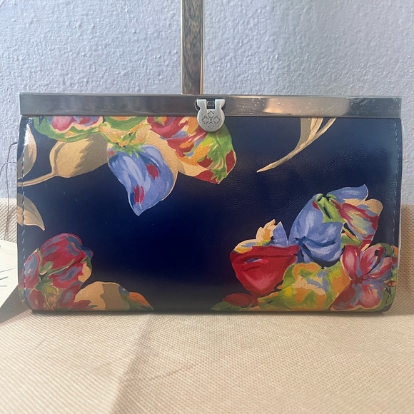 NWT Patricia Nash Leather Cauchy Framed Wallet- Le Fleur - Picture 3 of 5